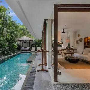 bisma-eight-villas.ubudhotelsnow.com/