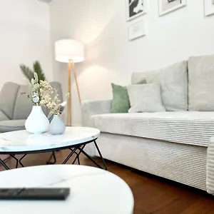 Mystay: Zentral I Design I Prime I Gaeste Wc Heidelberg
